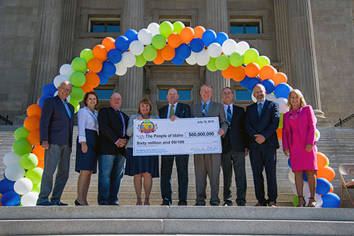 Idaho Lottery Commission Presents Dividend Check to Governor and Education